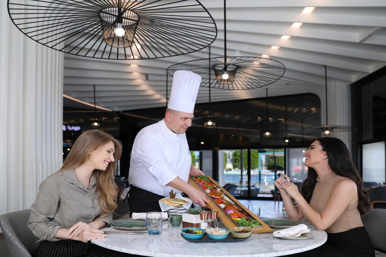 Resort Khalidiya Palace Rayhaan By Rotana,