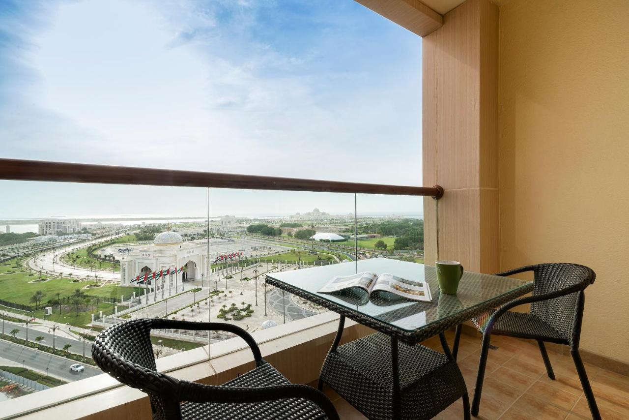 Khalidiya Palace Rayhaan By Rotana, 5* Abou Dabi